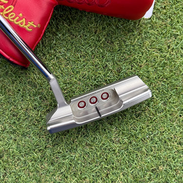 Scotty Cameron Special Select Newport 2.5 Putter / 34"