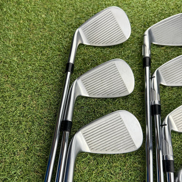 Taylormade Qi Irons / 5-Pw-Sw / Dynamic Gold 95 R300 Regular