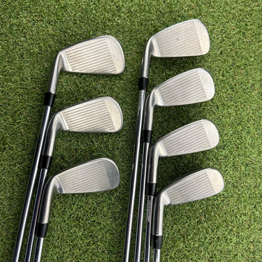 Cleveland Launcher Hb Turbo Irons / 4-Pw / Dynamic Gold DST 98 R300 Regular