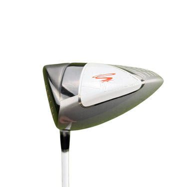 Cobra Amp Cell driver with 9.5° loft, Fujikura Fuel 57G regular flex graphite shaft, and white grip. Right-handed club.