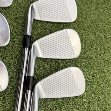 Cobra King Tec 2025 Irons / 5-Pw / Kbs $-Taper Lite Stiff