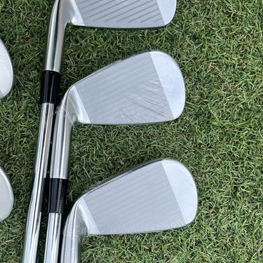 Mizuno Pro 243 Irons / 5-Pw / Ns Pro Tour 105 Regular