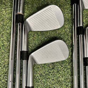 Nike Vapor Pro Irons / 4-Pw / Dynamic Gold S300 Stiff