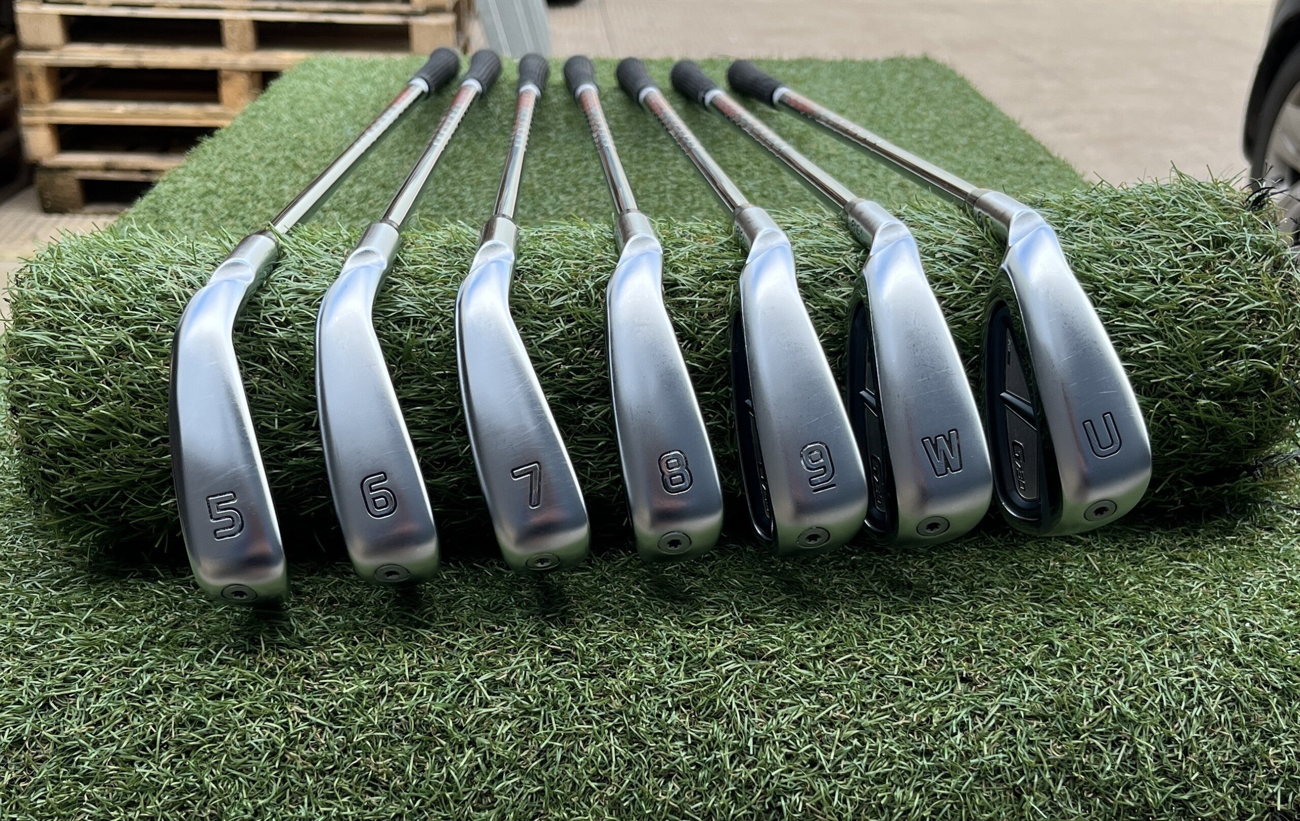 Set fer à repasser PING G730 point noir 7.8.9.W.U.50 ALTA J CB BLUE Set fer à repasser PING G730 point noir 7.8.9.W.U.50 ALTA J CB BLUE