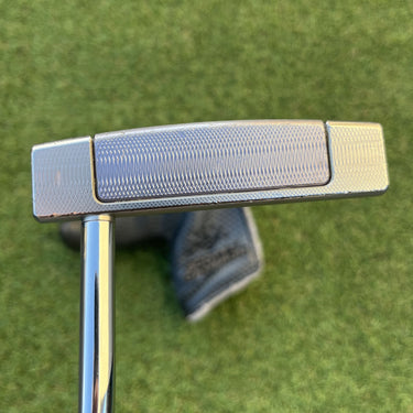Scotty Cameron Select Fastback Putter / 34"
