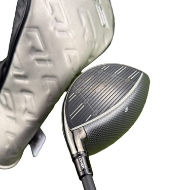 Taylormade Qi35 Ls Driver / 8° / Kai`li Dark Waves White 60 X-Stiff