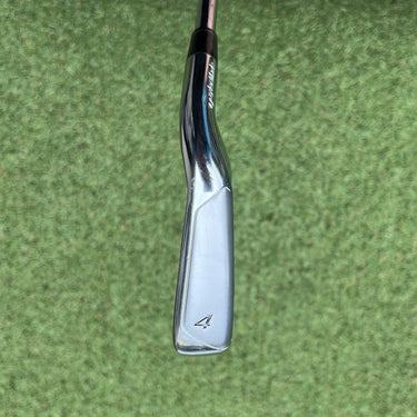 Taylormade R11 #4 Iron 21° / Dynamic Gold S300 Stiff Steel