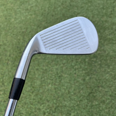 Titleist 712U #4 Iron 24° / Dynamic Gold S300 Stiff