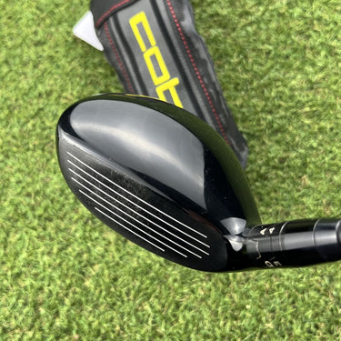 Titleist Tsi2 Hybrid / #4 21° / Hzrdus Red 5.5 Regular 60G
