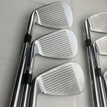 Wilson Staff Model 2024 Cb Irons / 4-Pw / Dynamic Gold 120 X100 X-Stiff
