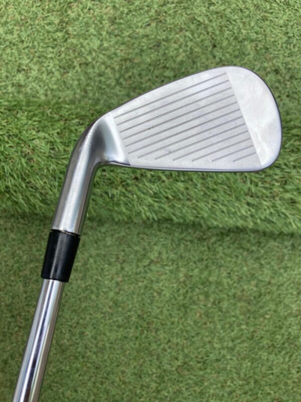 Callaway X Forged Ut 18 #4 Iron 24° / Dynamic Gold S400 Stiff detail 3