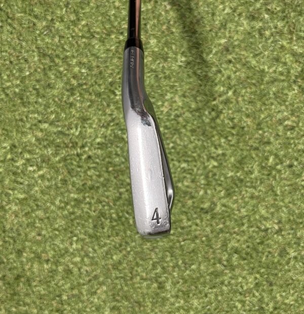 Srixon Z765 #4 Iron 22° / Recoil 110 F4 Prototype Stiff detail 2