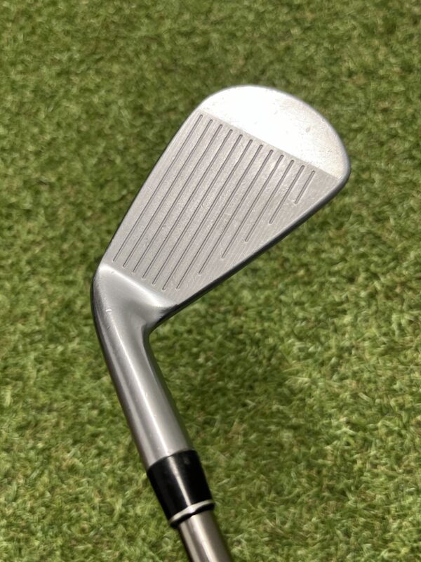 Srixon Z765 #4 Iron 22° / Recoil 110 F4 Prototype Stiff detail 1