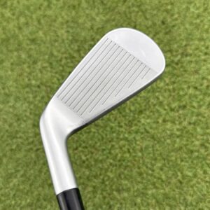 Taylormade P.Dhy Utility #3 Iron 20° / Fujikura Axiom Velocore 105 X-Stiff detail 1