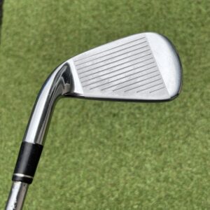 Taylormade R11 #4 Iron 21° / Dynamic Gold S300 Stiff Steel detail 1