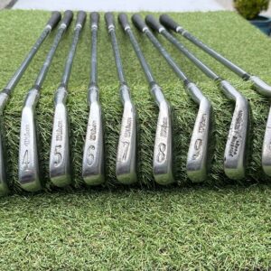 Wilson Staff Tour Blade Fg-17 Irons / 3-Pw-Sw / Dynamic Gold Regular detail 8