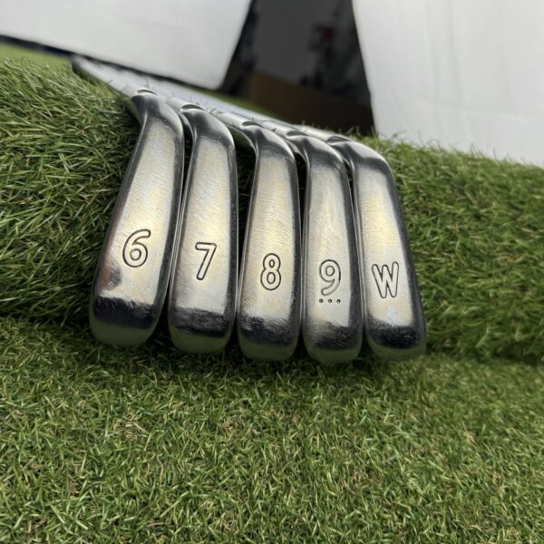 Ping i200 Irons / 6-Pw / Ns Pro Tour 105 Stiff / Blue Dot Detail 6