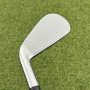 Taylormade Stealth UDI Utility #2 Iron 18° / Hzrdus Black RDX Smoke 90G HY 6.0 Stiff Detail 1