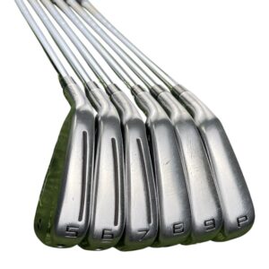 Taylormade P770 2023 Irons / 5-Pw / Dynamic Gold R300 95 Regular / Left Hand 6