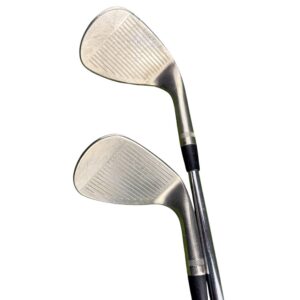 Titleist SM9 Wedges Sw 54°.12D & Lw 58°.08M / Dynamic Gold R300 95 Regular / Left Hand 1